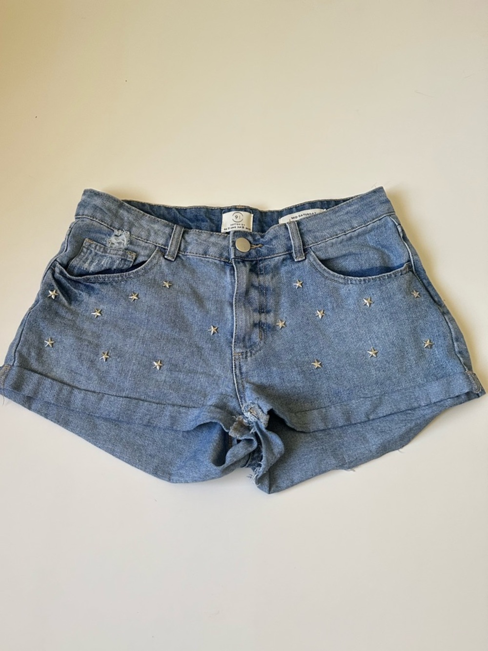 91 Cottom On Women’s Light Blue Star-Studded Denim Shorts~6
